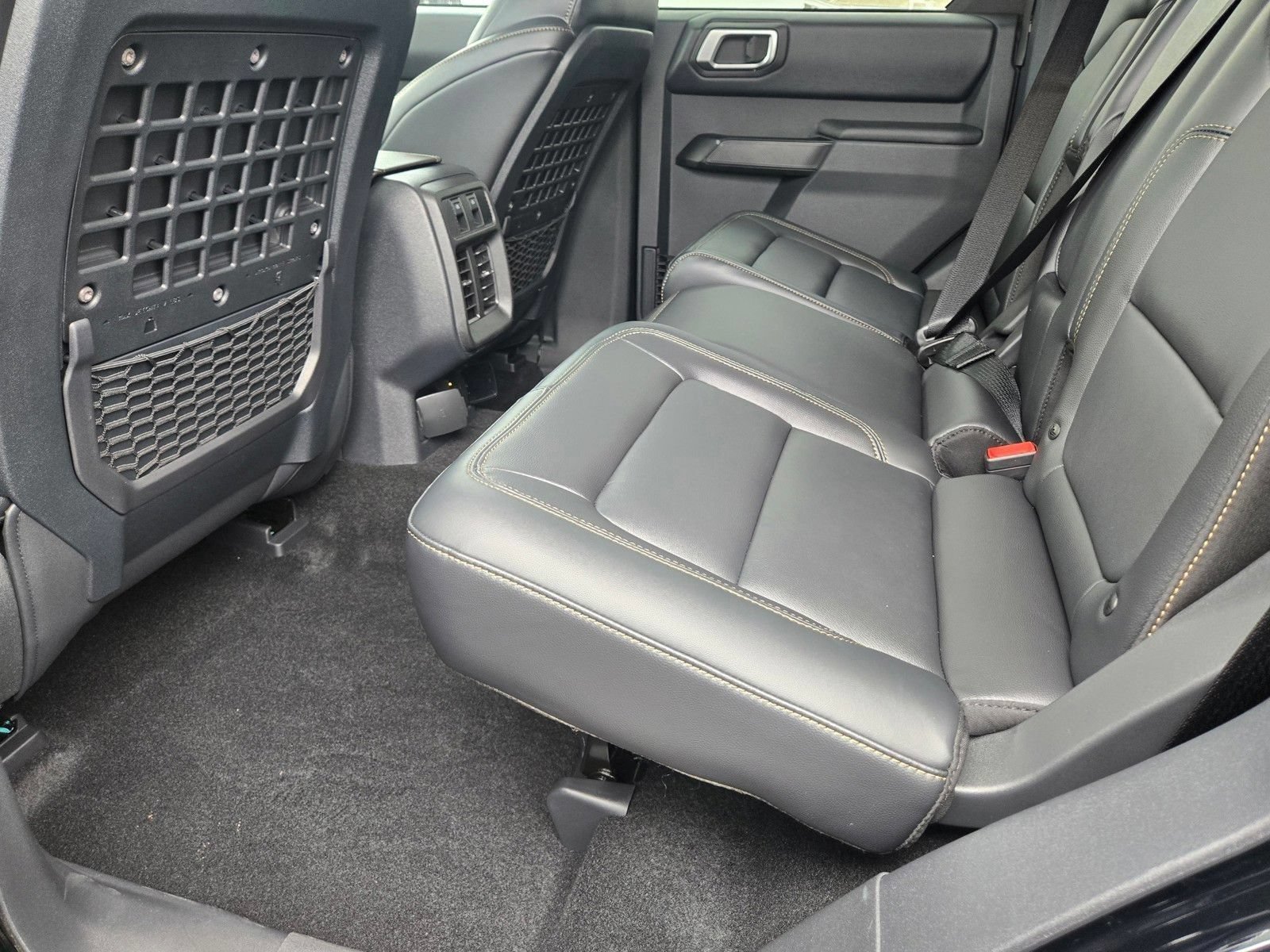 New 2026 Ford Bronco Badlands AWD/4WD image 13