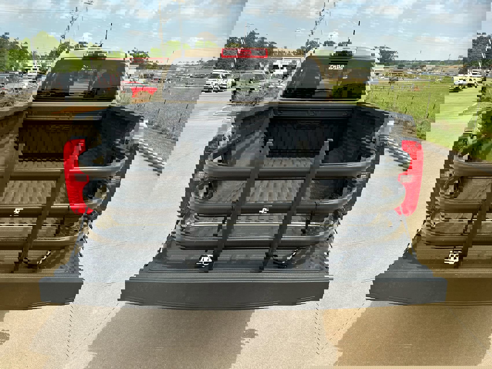 Used 2022 Chevrolet Colorado ZR2 image 21