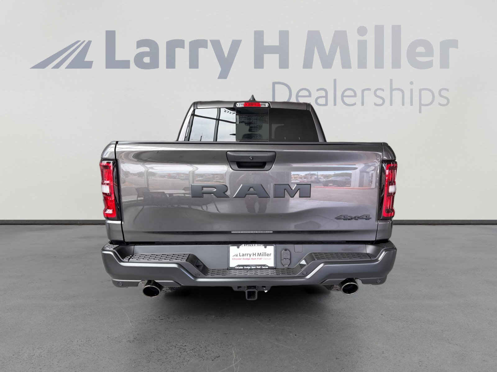 New 2026 RAM 1500 Warlock AWD/4WD image 4