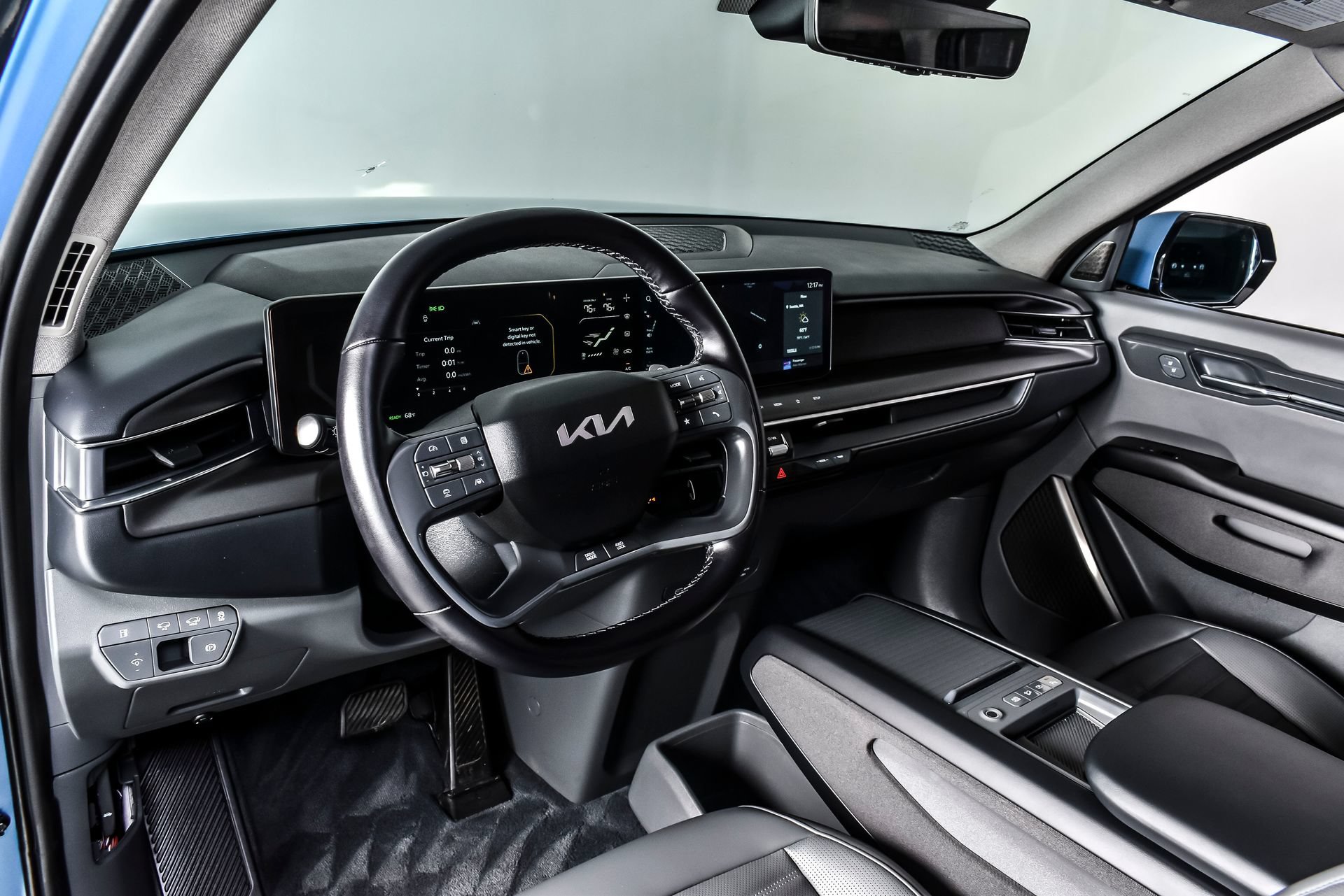 Used 2024 Kia EV9 Land AWD/4WD image 16