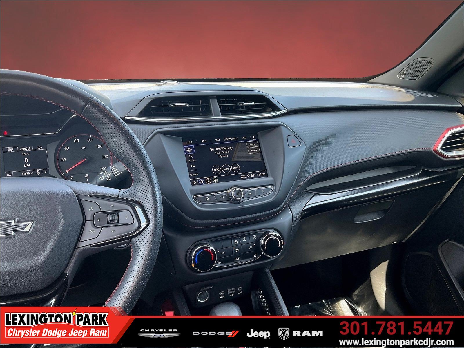 Used 2022 Chevrolet TrailBlazer RS FWD image 9