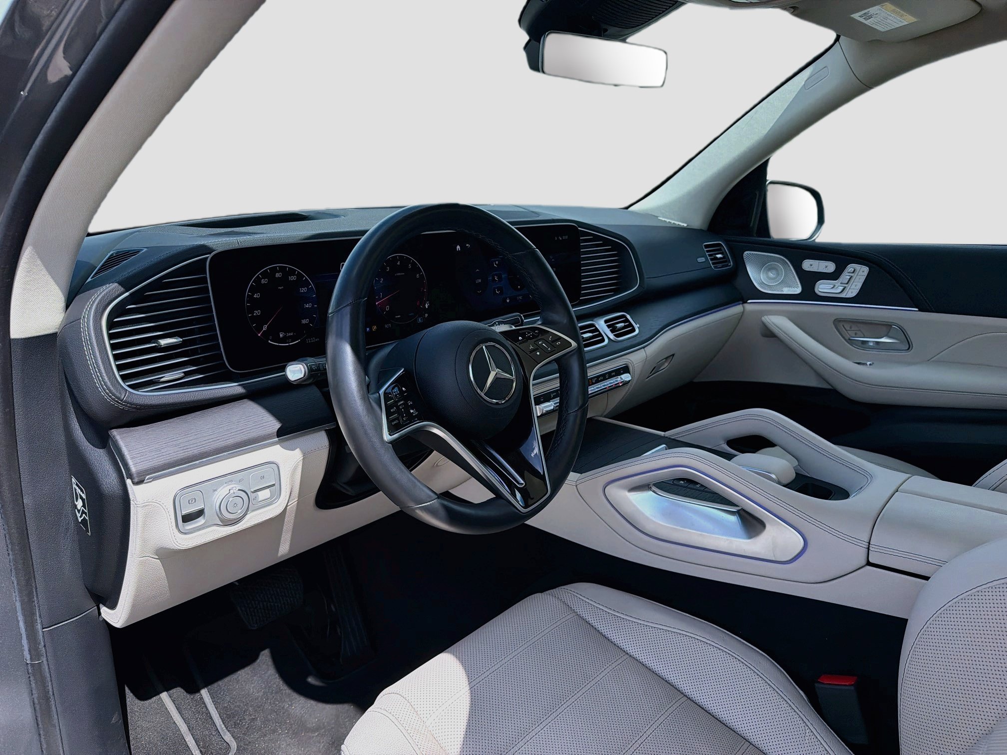 Used 2024 Mercedes-Benz GLE 450 4MATIC image 25