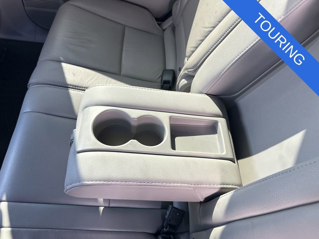 Used 2014 Honda Pilot Touring image 25