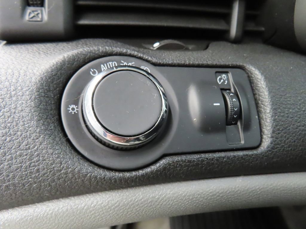 Used 2013 Chevrolet Malibu LS w/ Protection Package image 40