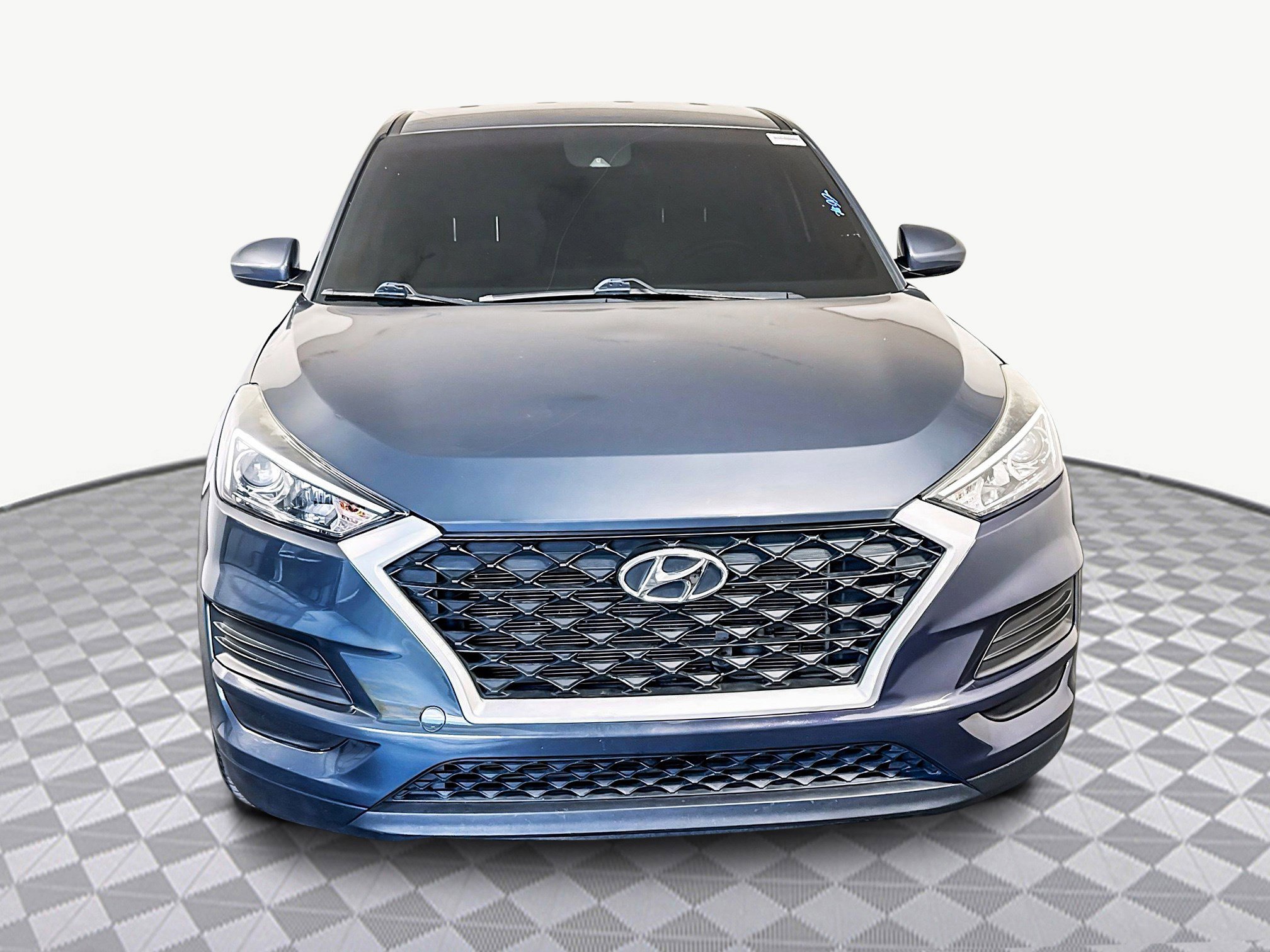 Used 2020 Hyundai Tucson SE image 2