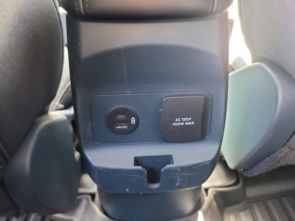 Certified 2024 Ford Maverick XLT w/ XLT Luxury Package FWD image 13