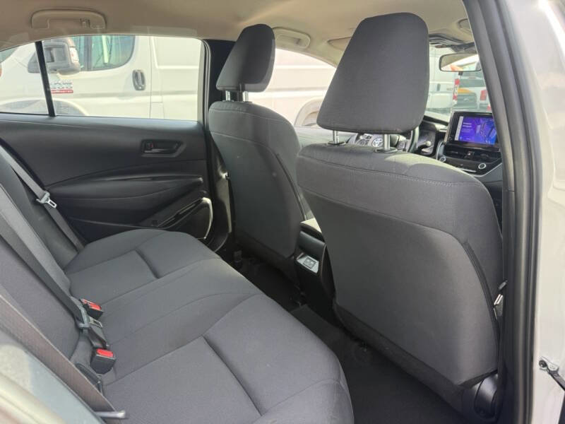 Used 2024 Toyota Corolla LE image 11