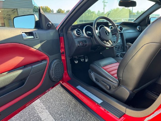 Used 2007 Ford Mustang Shelby GT500 RWD image 15