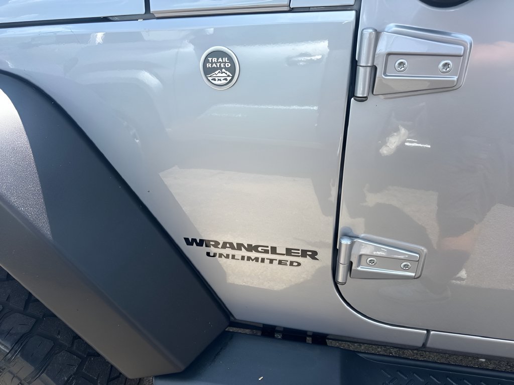 Used 2017 Jeep Wrangler Unlimited Sport w/ Quick Order Package 24S AWD/4WD image 29