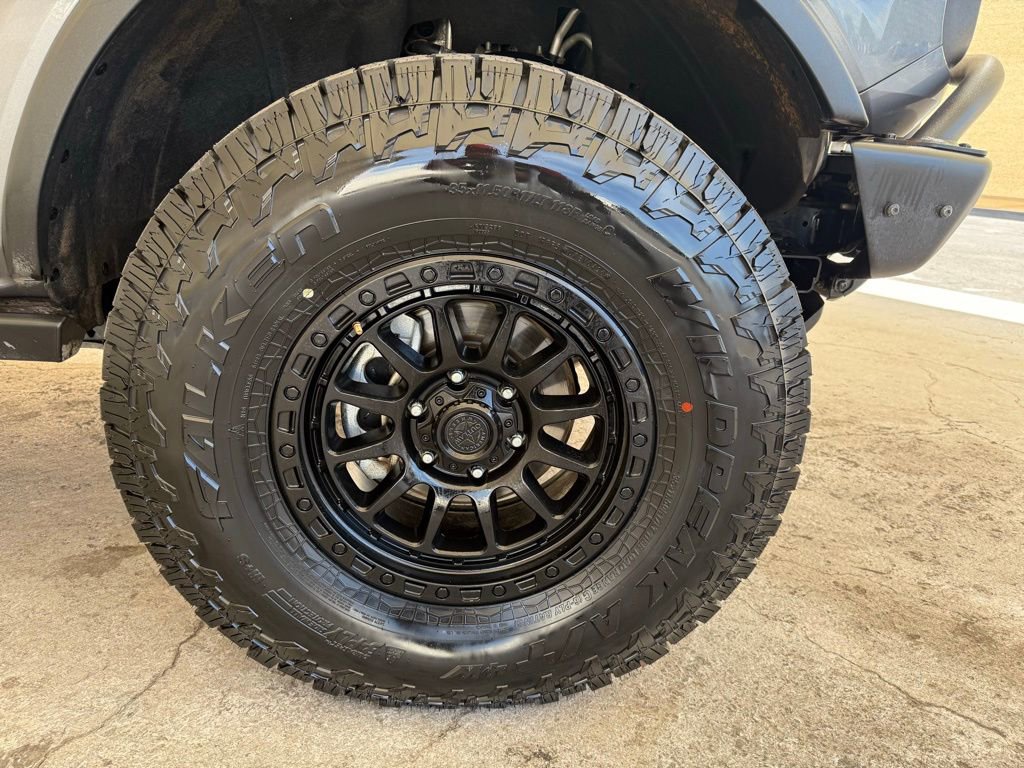 Used 2021 Ford Bronco Black Diamond AWD/4WD image 13