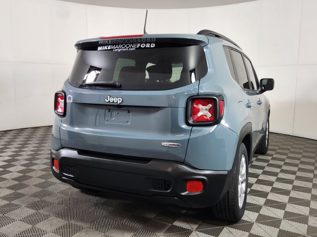 Used 2017 Jeep Renegade Latitude w/ Popular Equipment Group FWD image 6