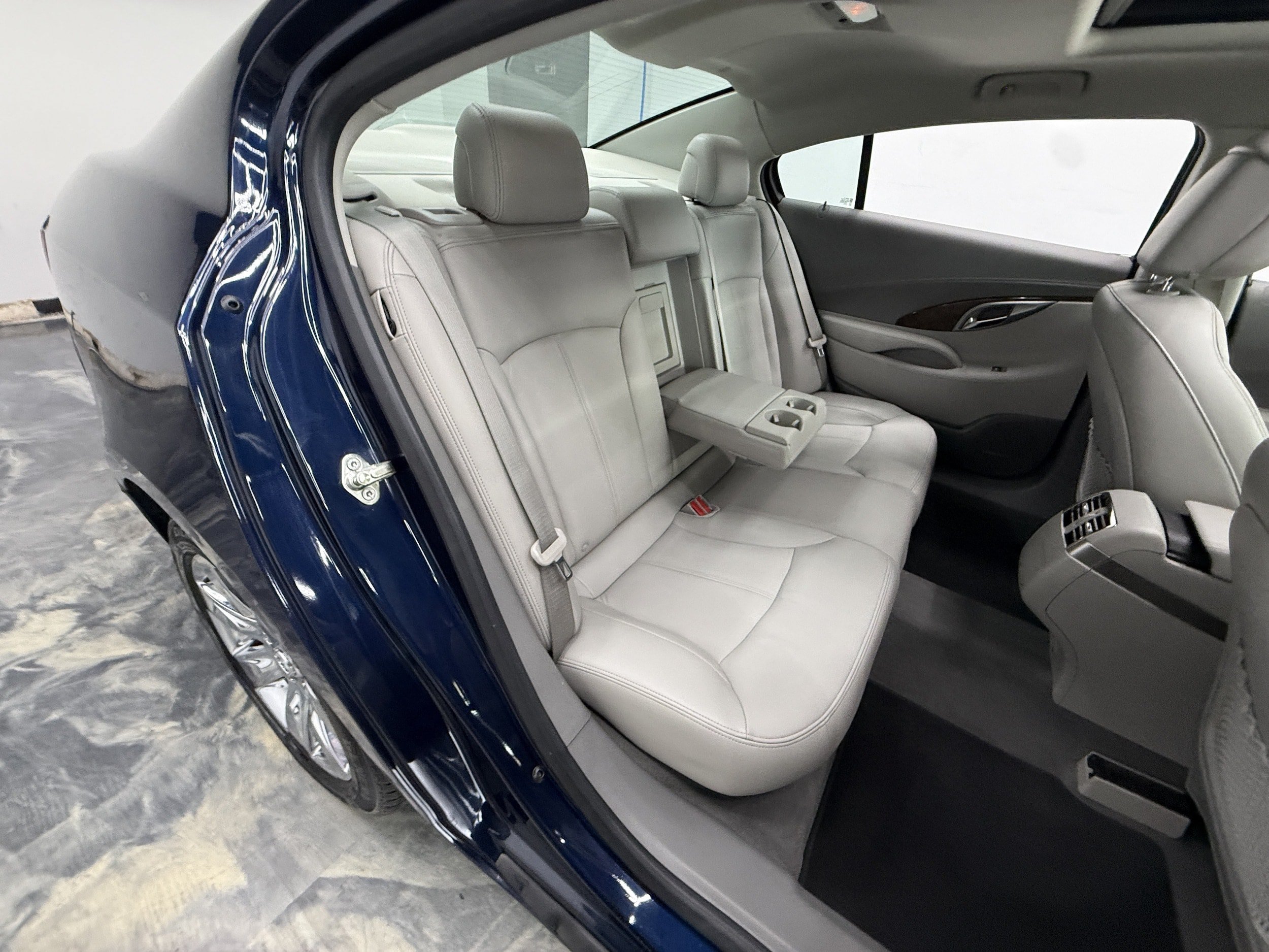Used 2010 Buick LaCrosse CXL FWD image 22