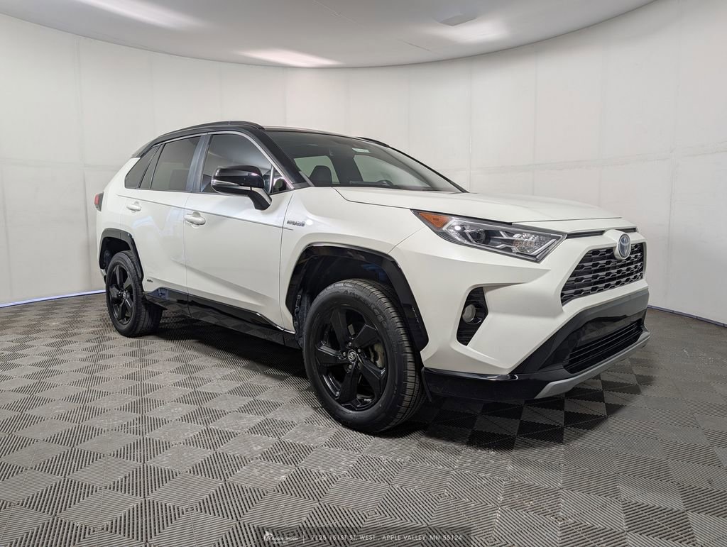 Used 2019 Toyota RAV4 XSE w/ XSE Weather Package image 1