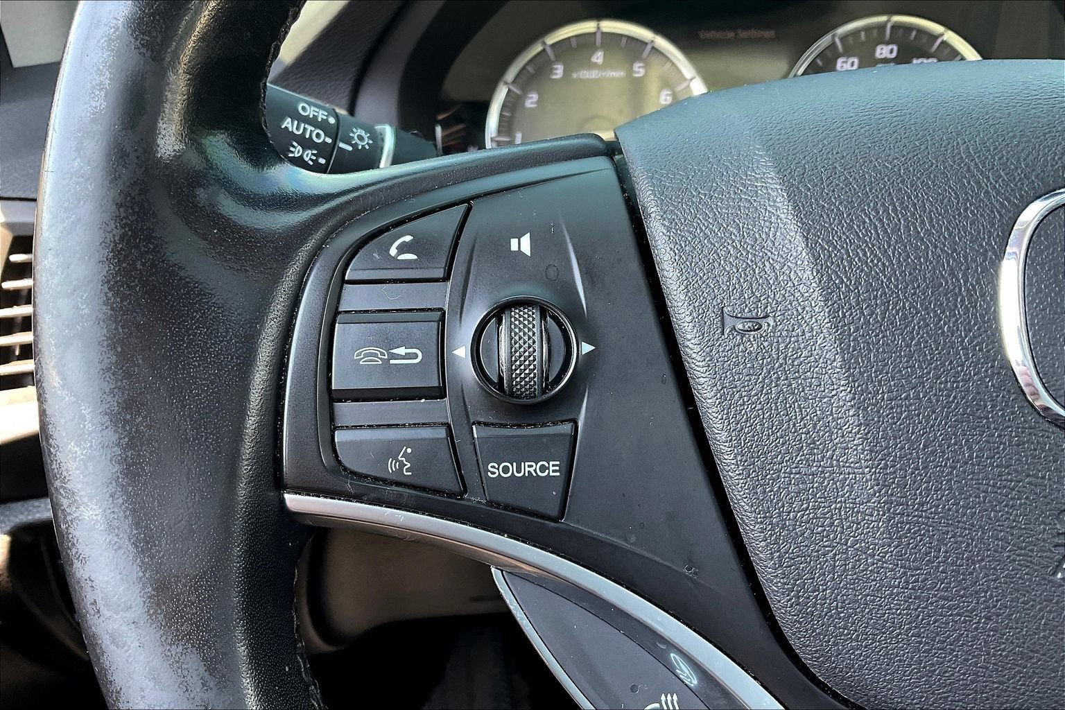 Used 2019 Acura MDX w/ Tech & Entertainment Pkg AWD/4WD image 11