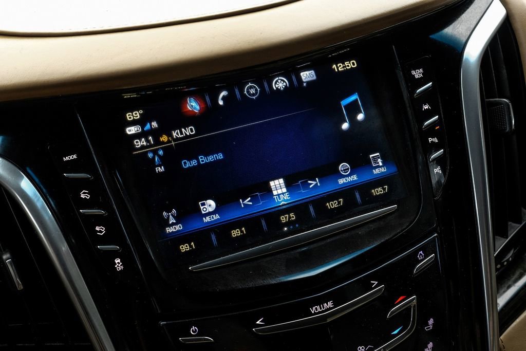 Used 2019 Cadillac Escalade Platinum image 32