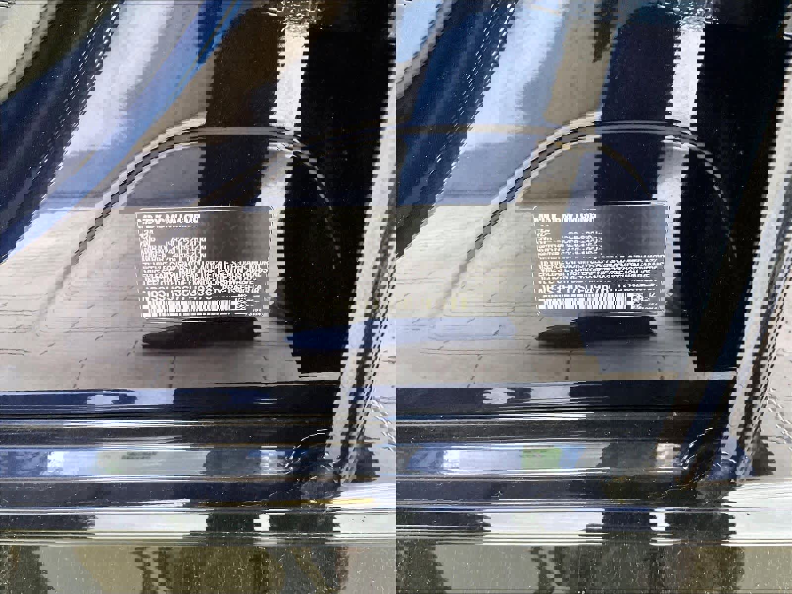 Used 2025 BMW M3 Competition w/ Executive Package AWD/4WD image 34