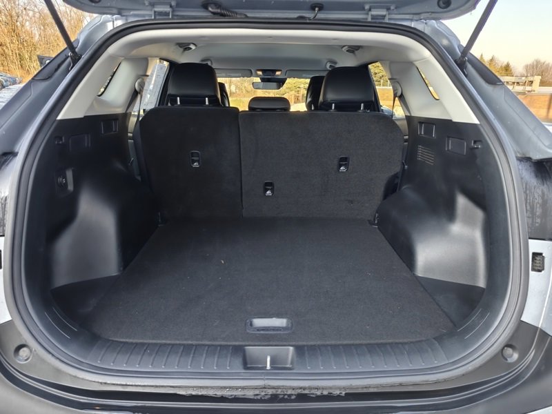 Used 2023 Kia Sportage EX image 11