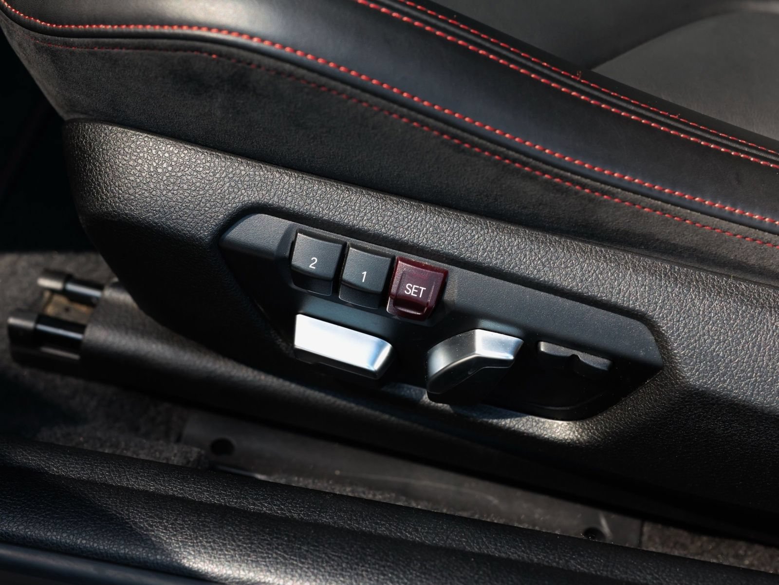 Used 2020 BMW M2 CS RWD image 31