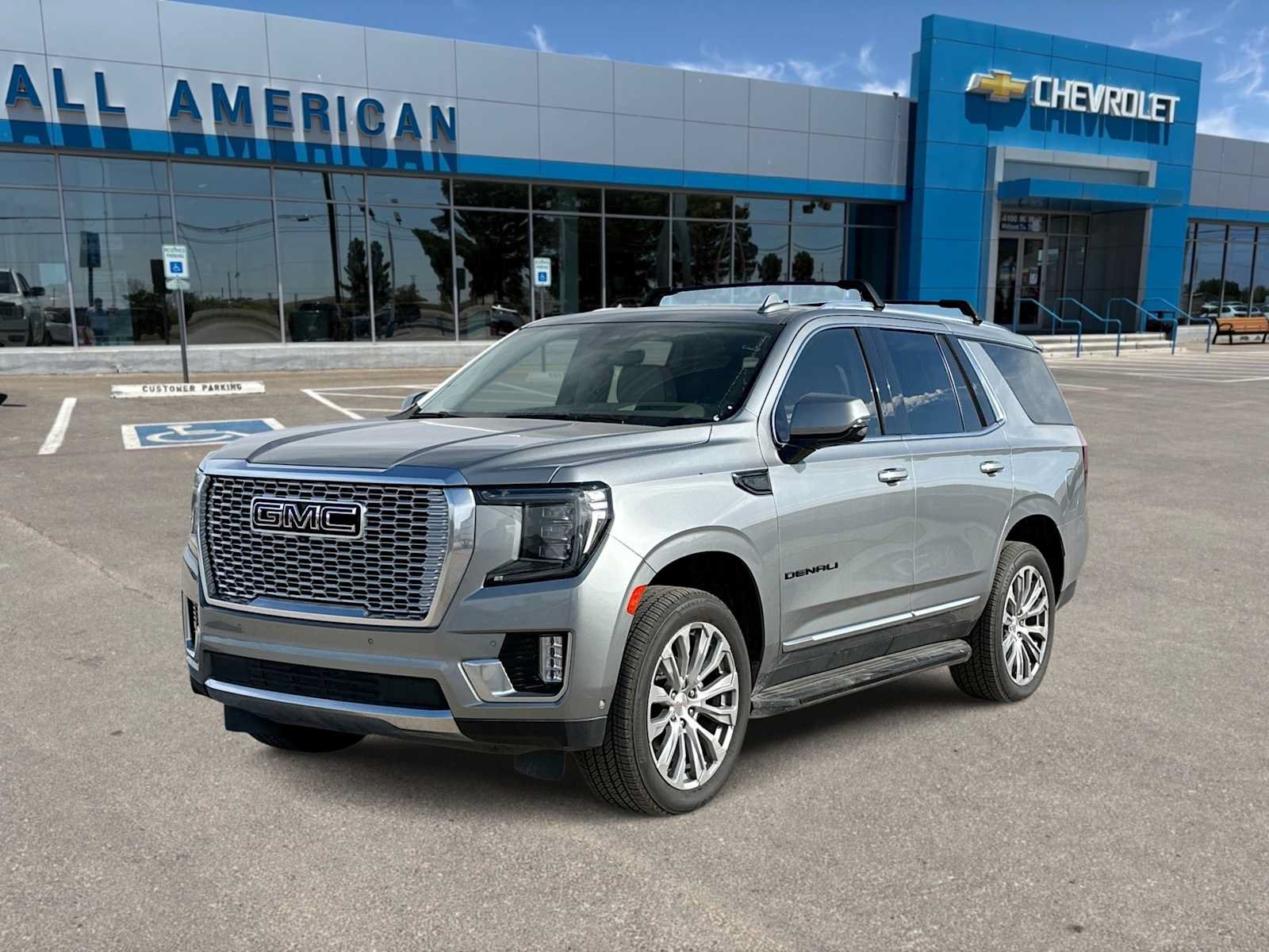 Used 2023 GMC Yukon Denali w/ Advanced Technology Package