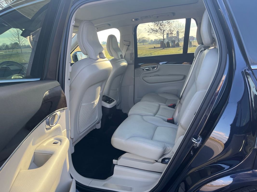 Used 2019 Volvo XC90 T6 Momentum w/ Advanced Package image 22