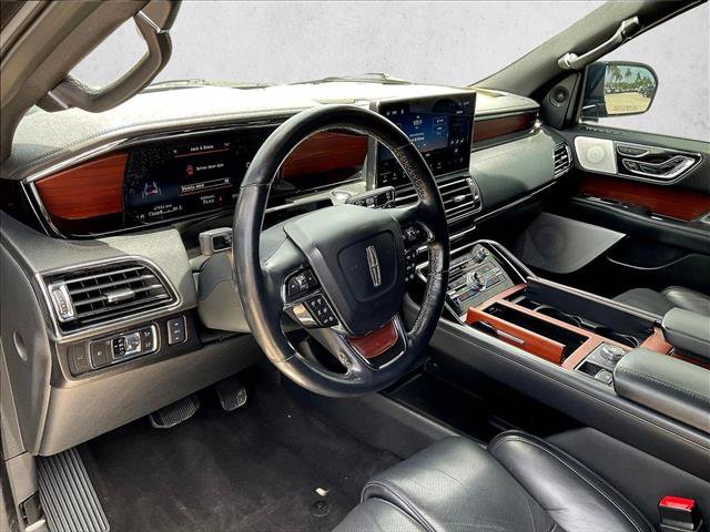 Used 2023 Lincoln Navigator L Reserve AWD/4WD image 13