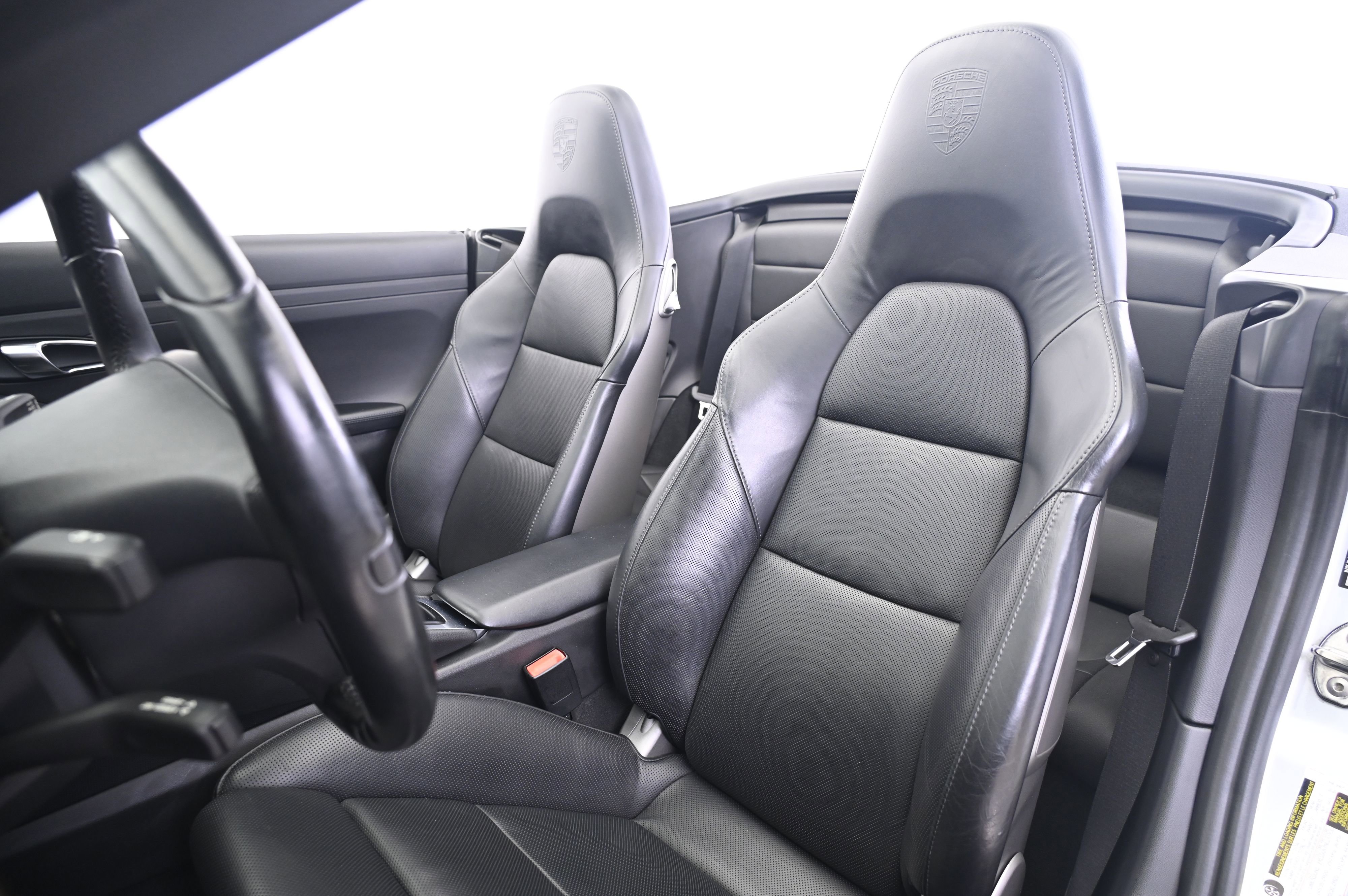 Certified 2014 Porsche 911 Carrera S RWD image 29