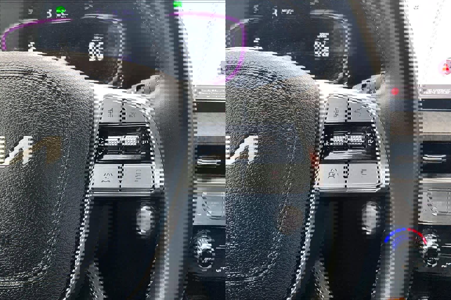 Certified 2023 Kia Telluride EX w/ EX Captain's Chair Package image 24