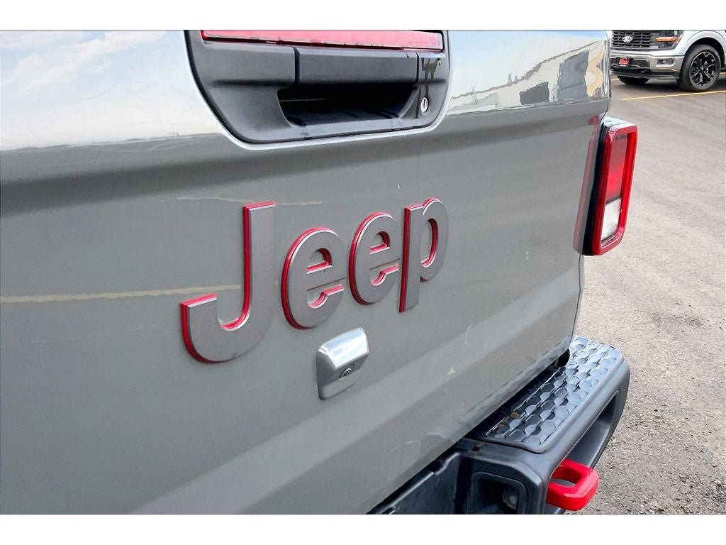 Used 2020 Jeep Gladiator Rubicon AWD/4WD image 32