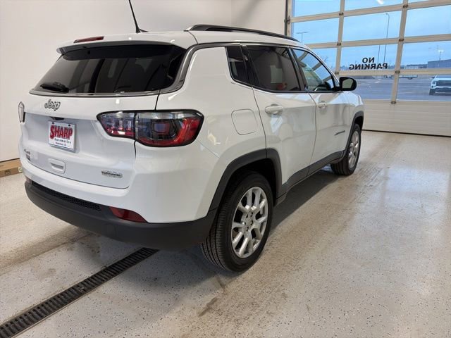 Used 2023 Jeep Compass Latitude w/ Sun and Sound Group image 8