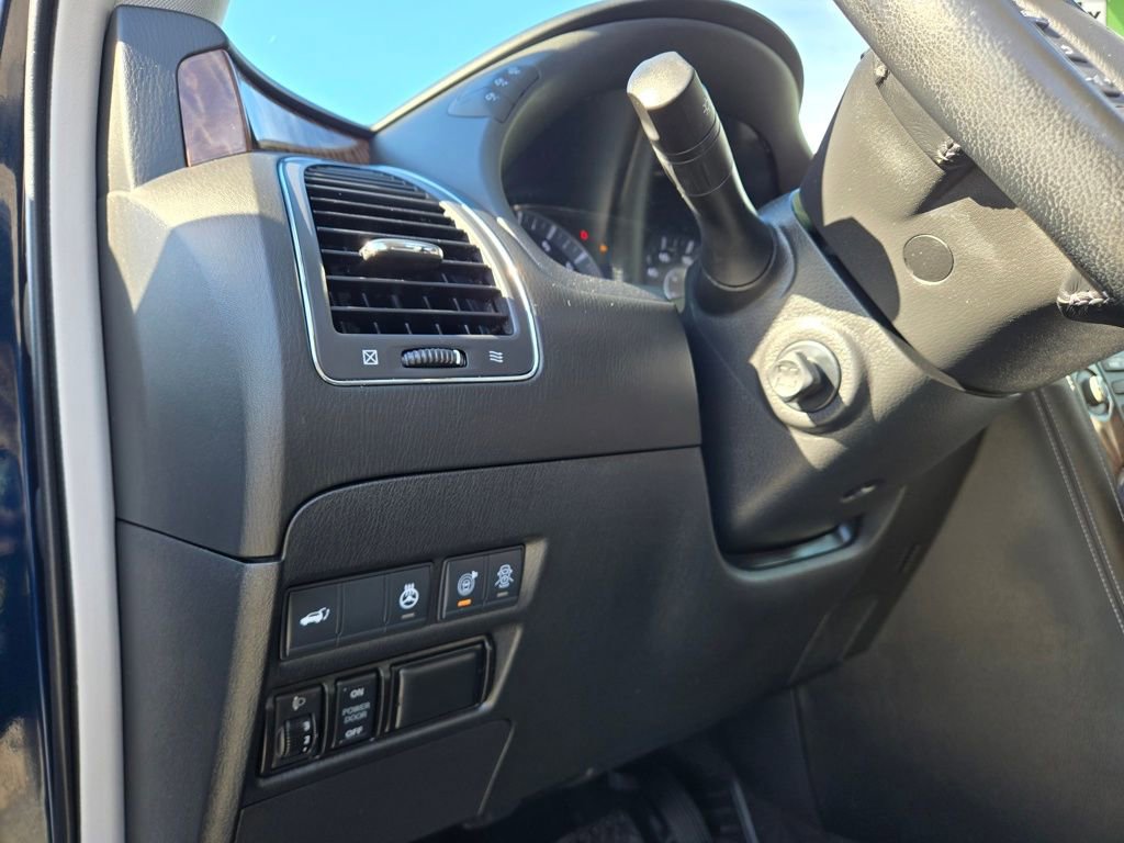 Used 2019 Nissan Armada Platinum w/ Captain's Chairs Package image 28