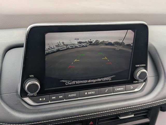 Used 2023 Nissan Rogue S image 27