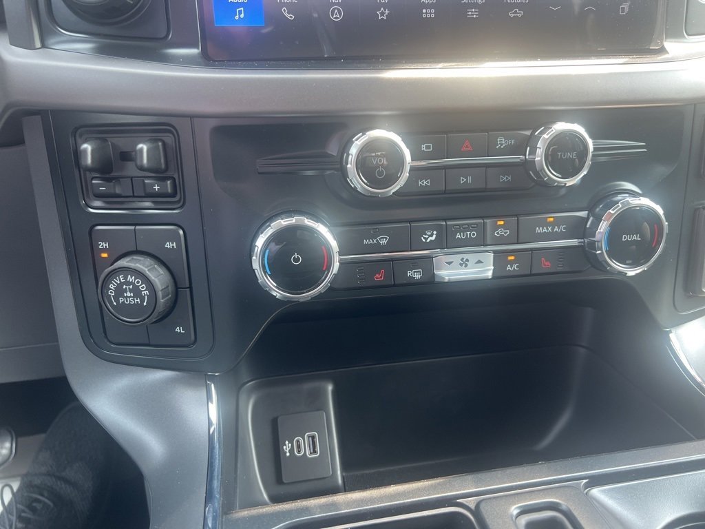 New 2025 Ford F150 XLT w/ Equipment Group 302A MID image 32