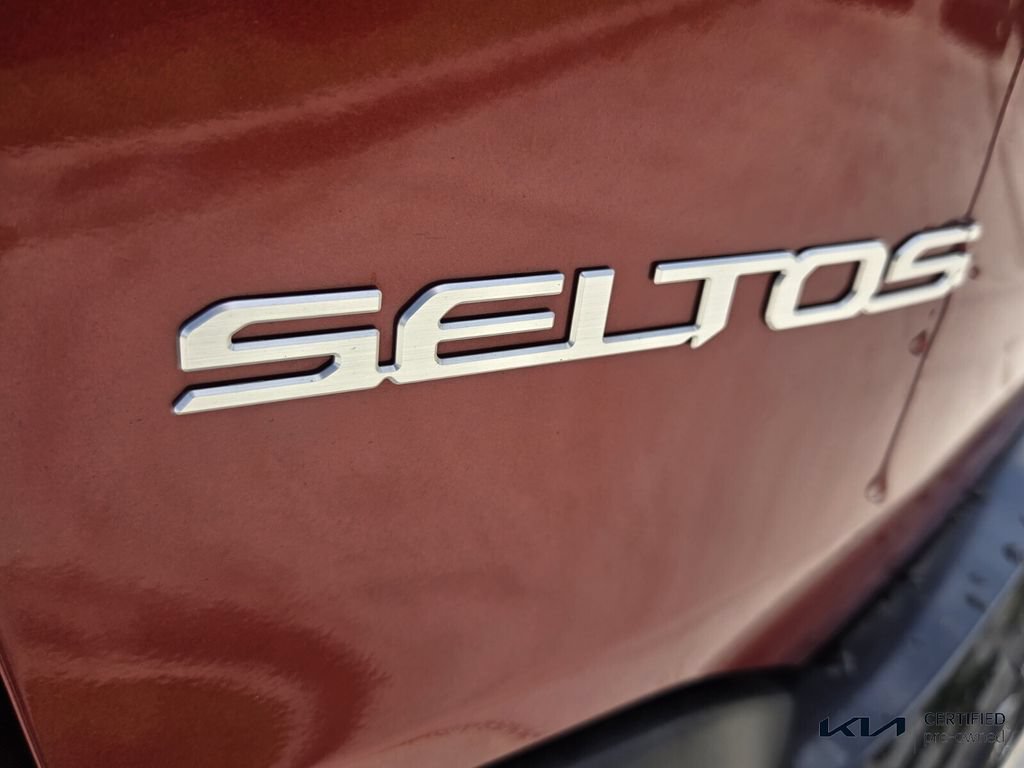 Certified 2025 Kia Seltos S FWD image 15
