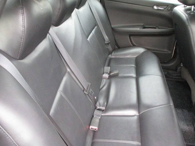 Used 2007 Chevrolet Impala Police FWD image 16