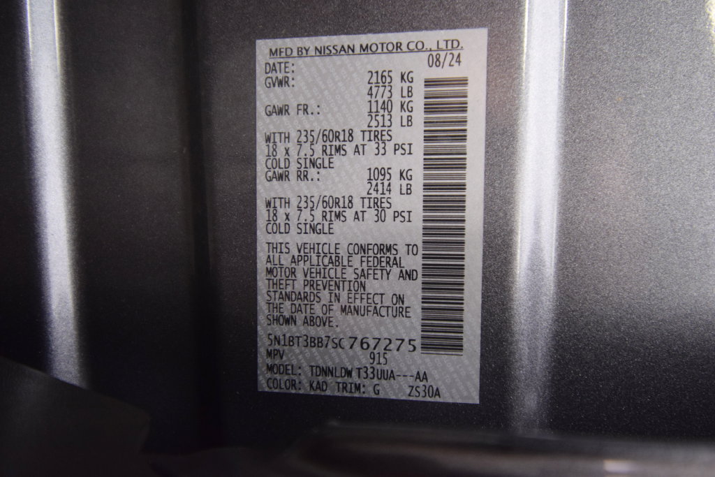 Used 2025 Nissan Rogue SV AWD/4WD image 23