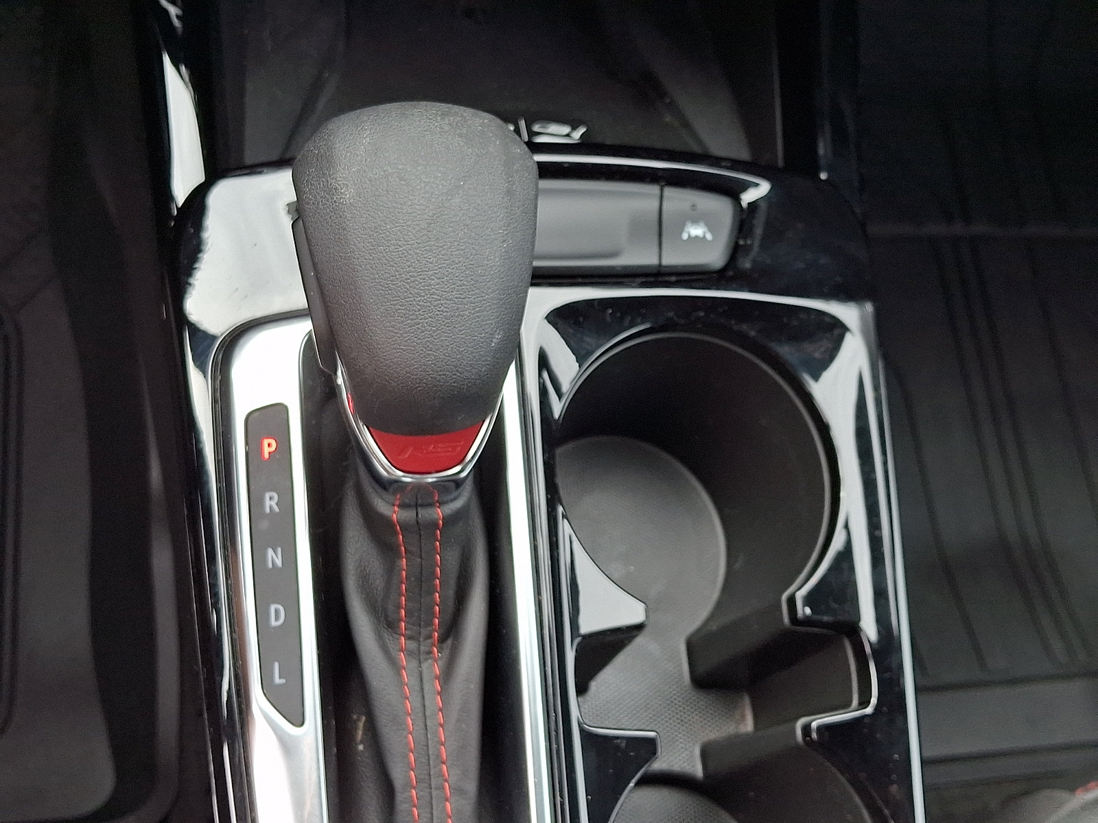 Certified 2026 Chevrolet Trax RS w/ Sunroof Package FWD image 15