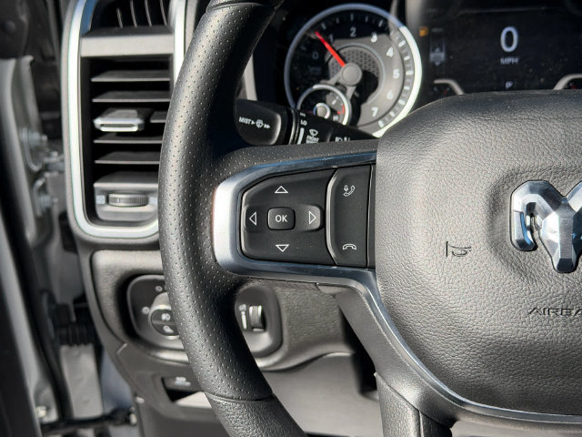 New 2026 RAM 1500 Express AWD/4WD image 13