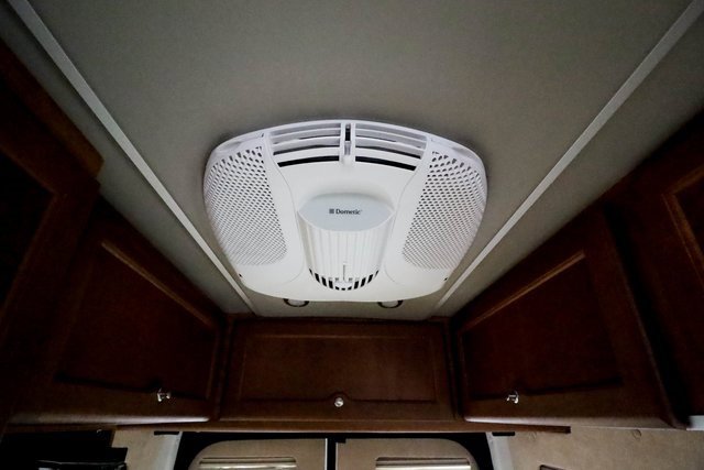 Used 2014 Mercedes-Benz Sprinter 3500 image 47