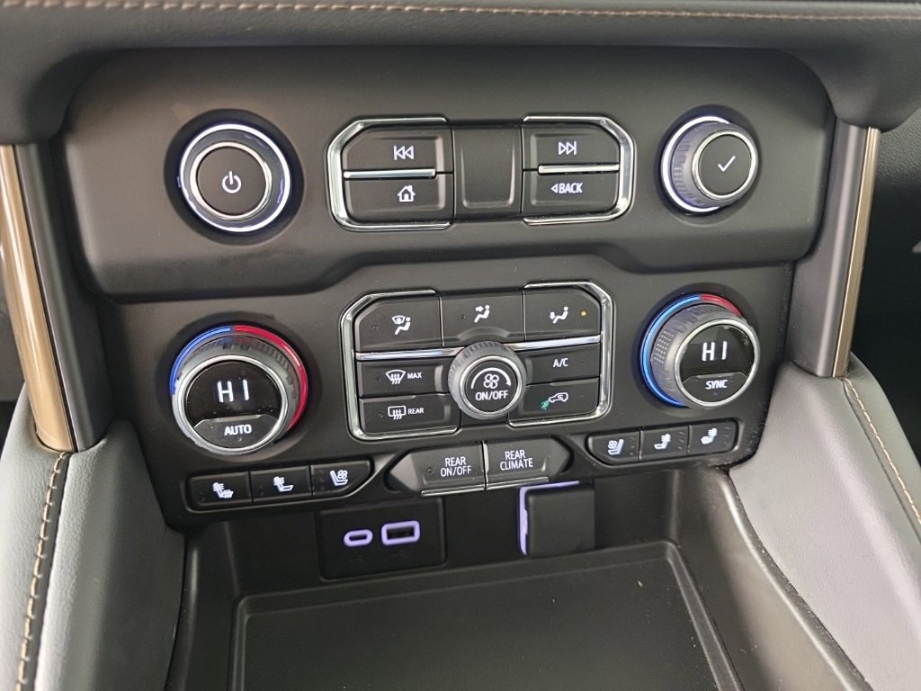 Used 2023 Chevrolet Tahoe High Country image 22