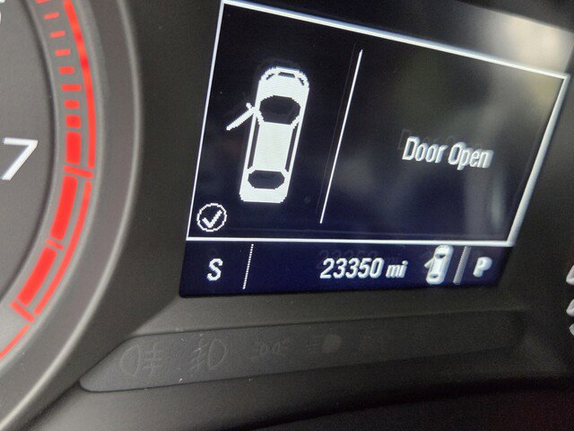 Used 2023 Chevrolet TrailBlazer RS w/ Convenience Package FWD image 27