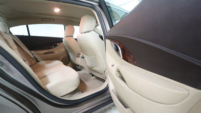 Used 2011 Buick LaCrosse CX FWD image 10