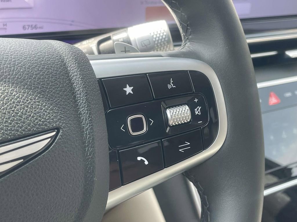 Used 2025 Genesis GV80 2.5T Standard image 9