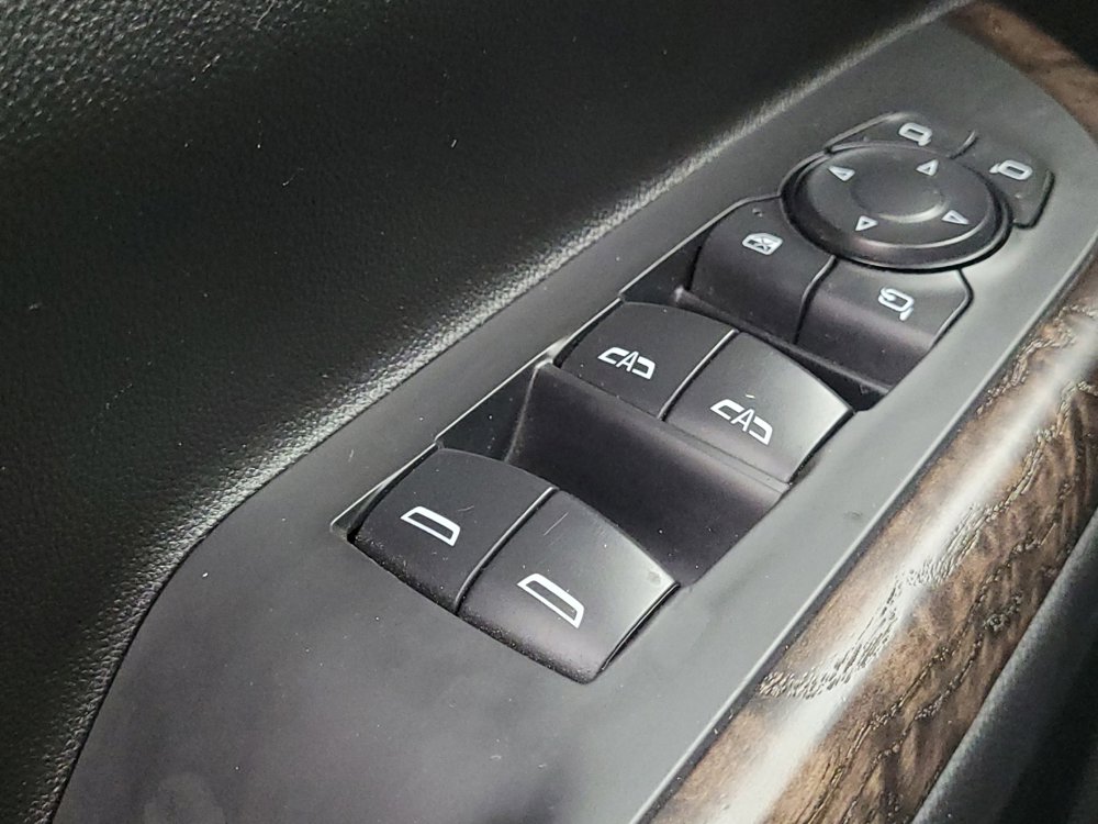 Used 2021 GMC Acadia Denali image 27