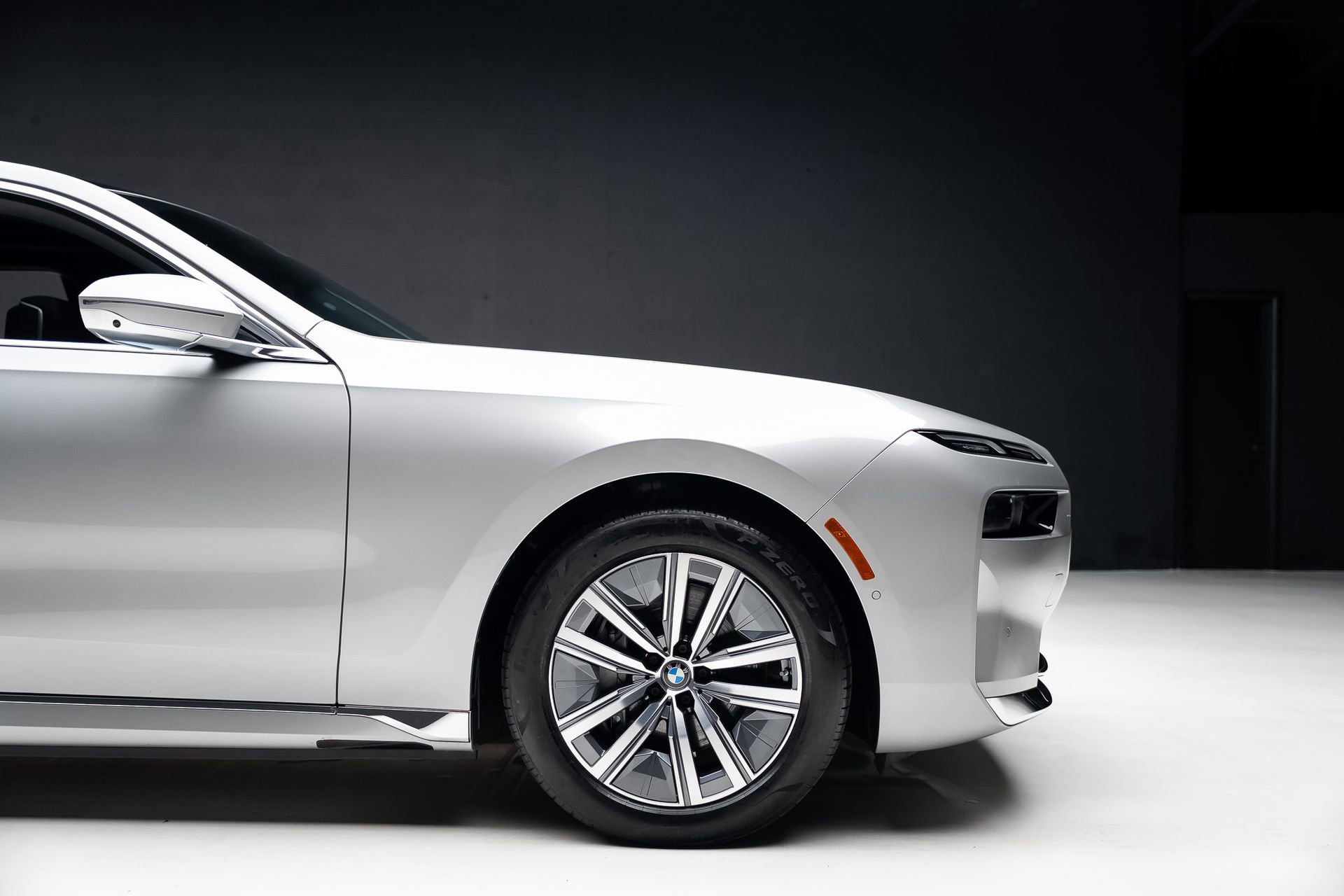 Used 2024 BMW i7 eDrive50 RWD image 38