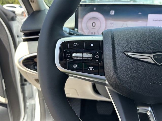 Used 2026 Genesis GV70 2.5T Select image 28