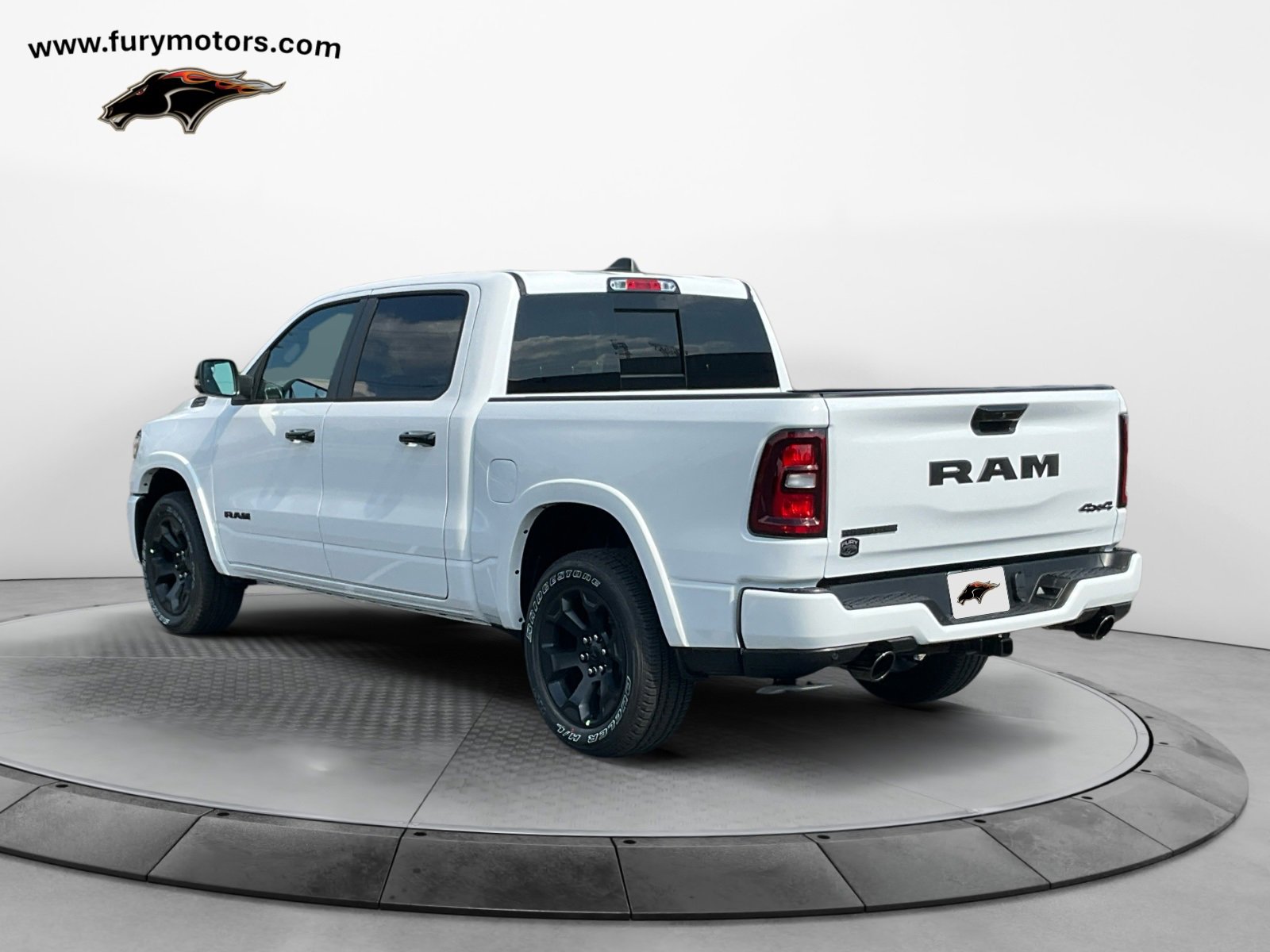 New 2026 RAM 1500 4x4 Crew Cab image 5