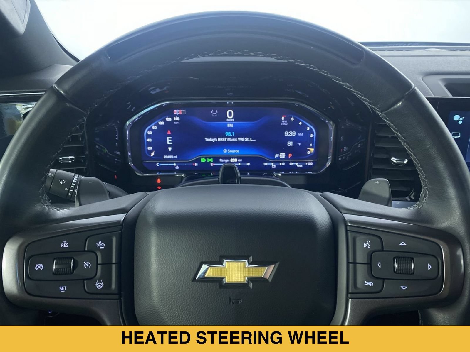 Certified 2025 Chevrolet Silverado 1500 High Country AWD/4WD image 3