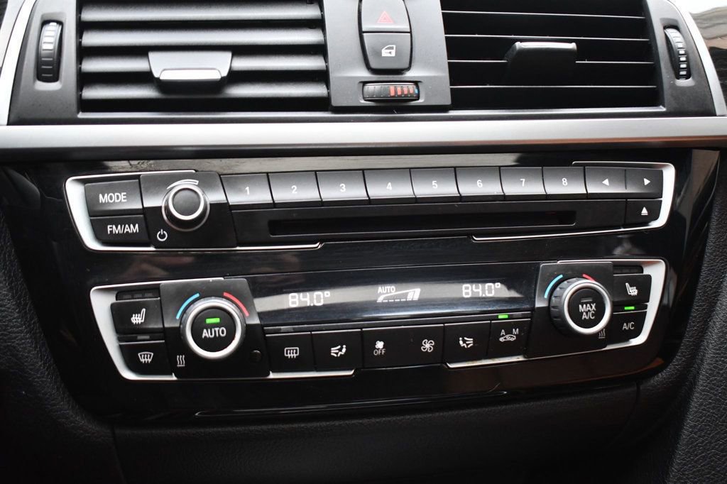 Used 2017 BMW 330i xDrive 330i xDrive image 32