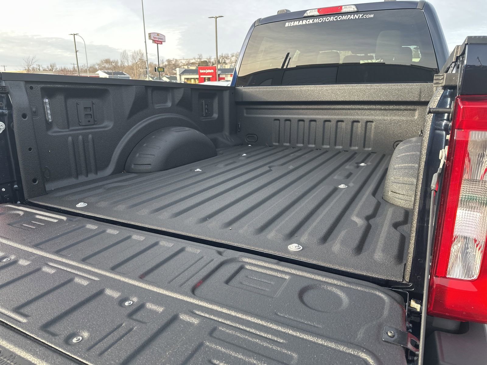 Used 2025 Ford F250 XLT w/ Snow Plow Prep Package AWD/4WD image 26