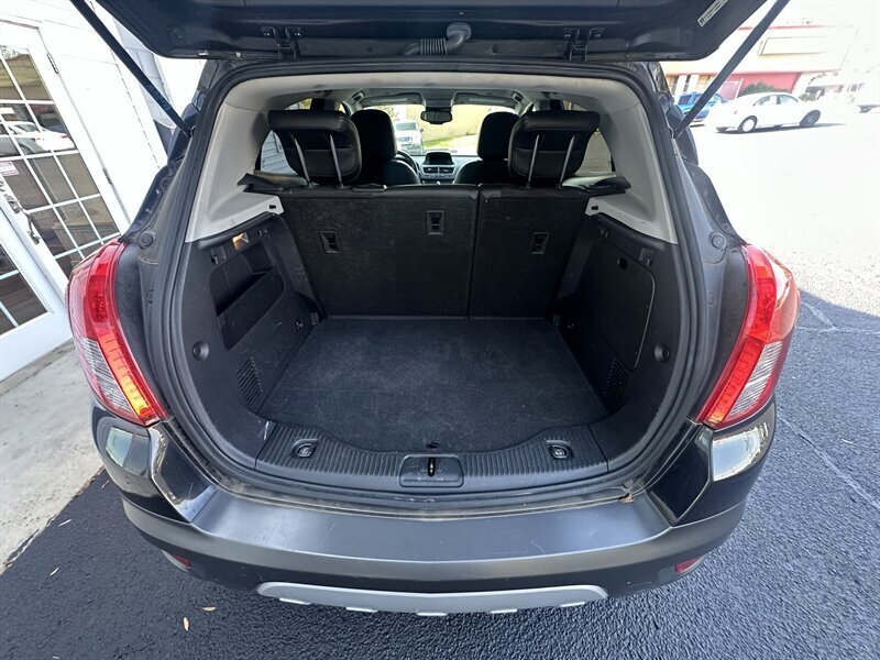 Used 2015 Buick Encore Convenience FWD image 10